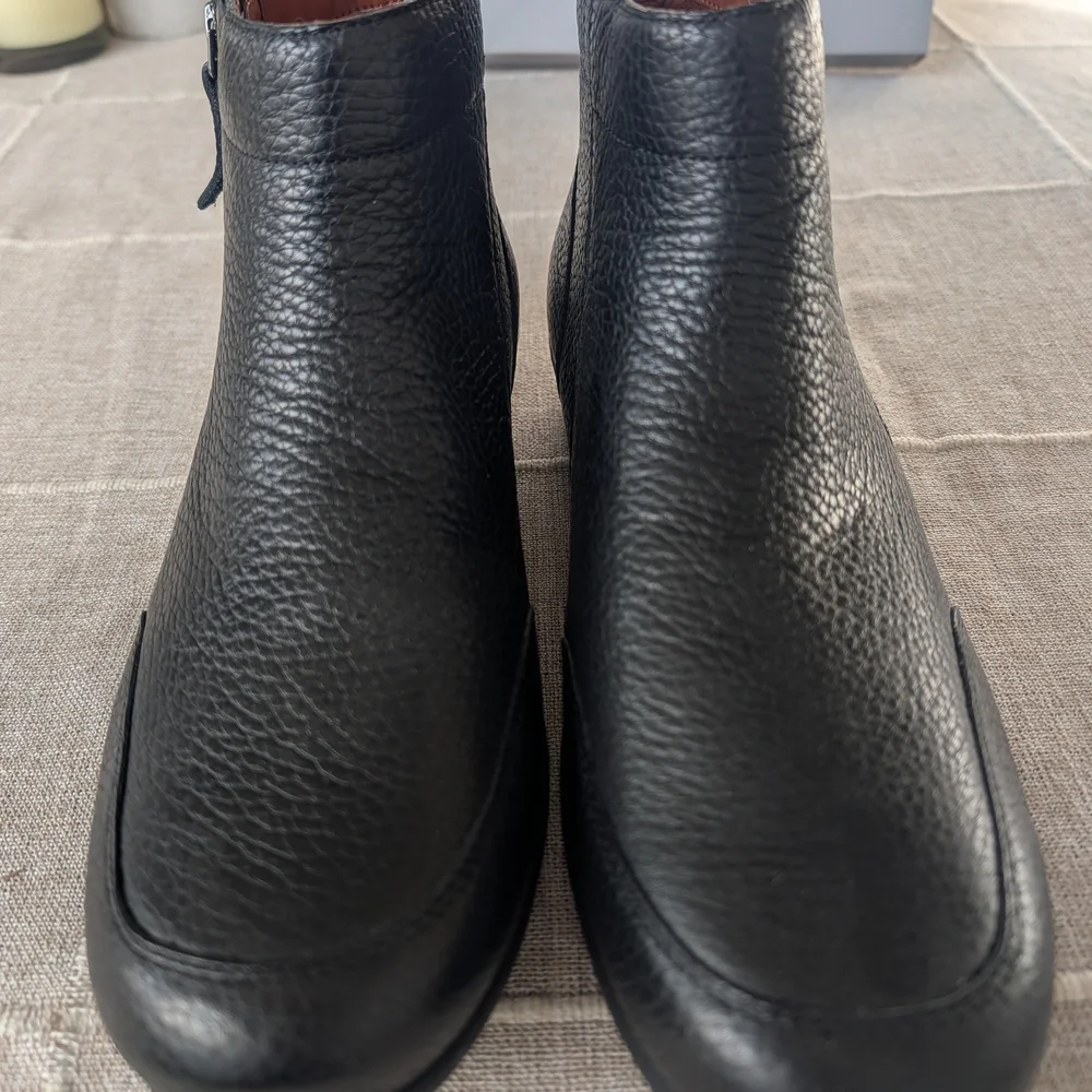 Vionic Lois Women's Boots 10 Black - Picture 2 of 5
